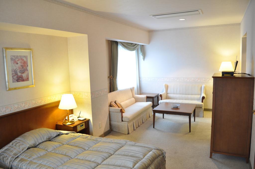 Hotel Royal Date  Екстер'єр фото